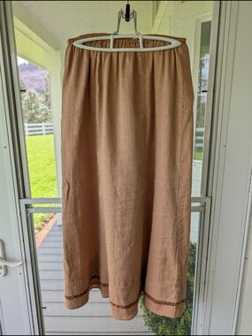 Kleen Silk Linen Crinkle Maxi Skirt Terracotta Embroidered Hem (M) Like New